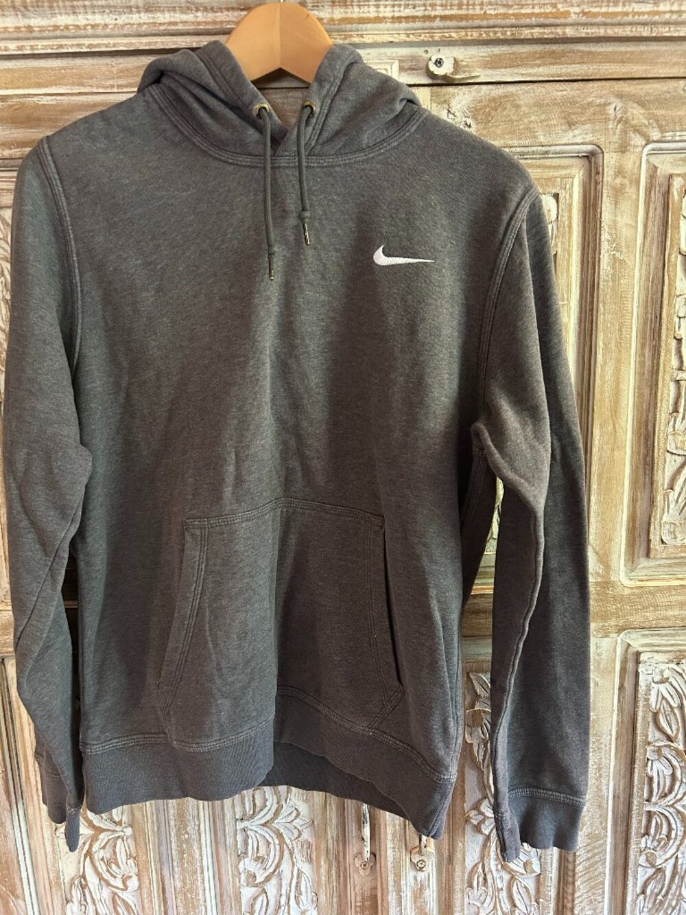Nike Men's Dark Gray Hoodie Sweatshirt Small